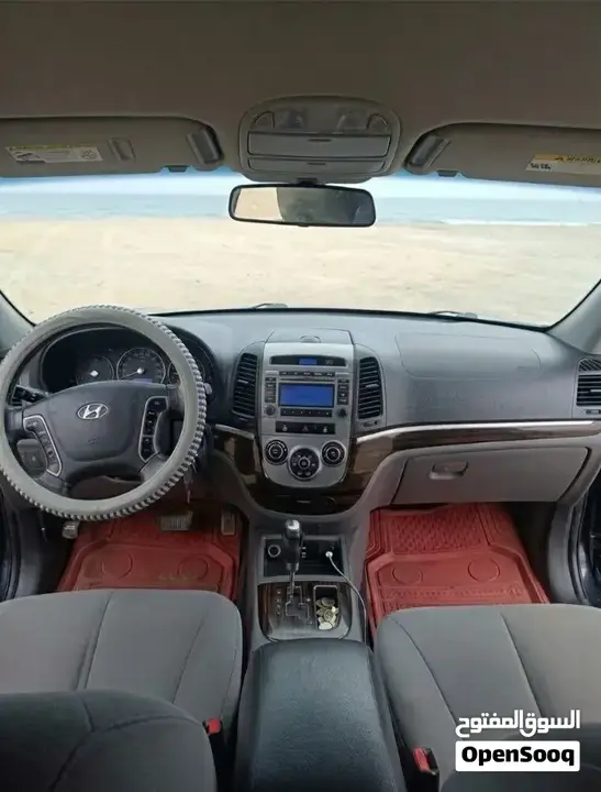 Hyundai Santa Fe 2010 photo 4