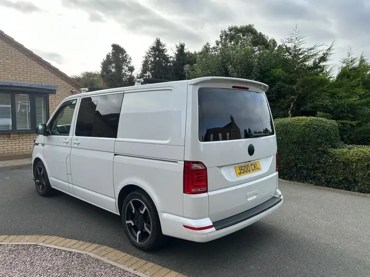 Volkswagen Transporter 2016 photo 3