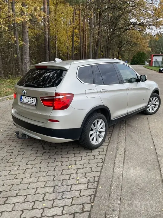 BMW X3 2011 photo 3