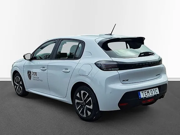 Peugeot 208 2026 photo 2
