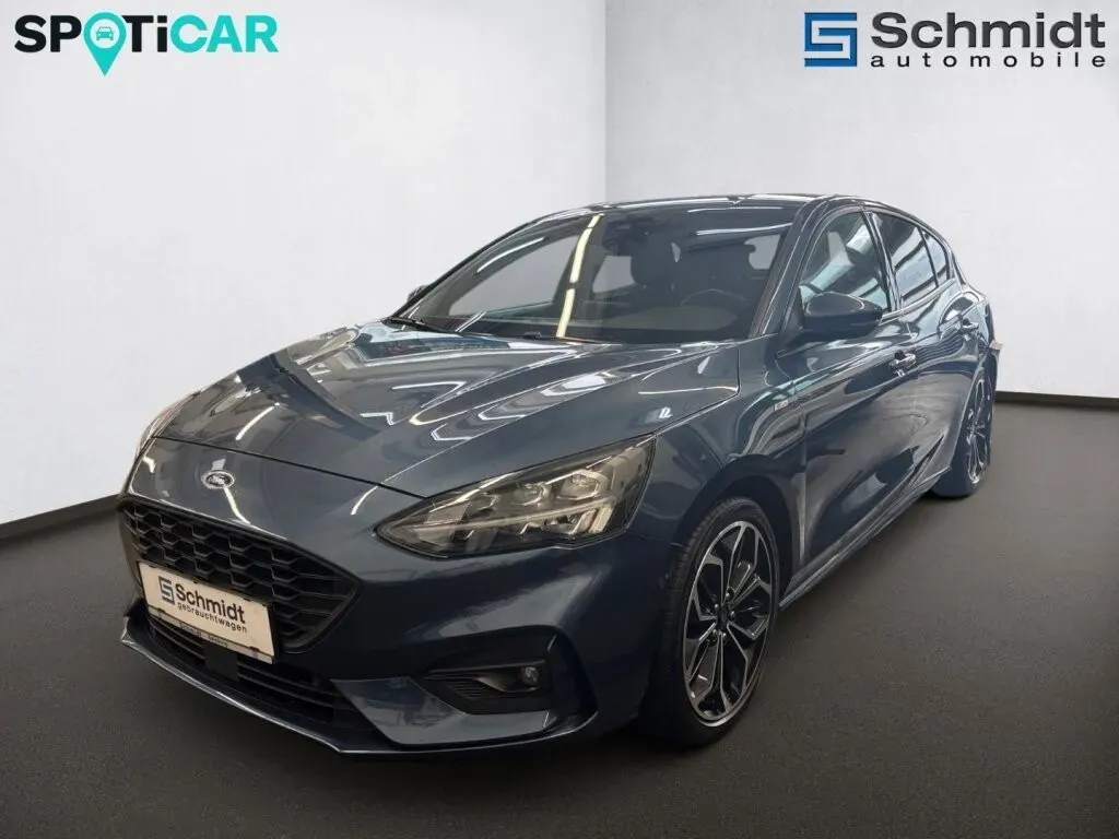 Ford Focus 2020 photo 2
