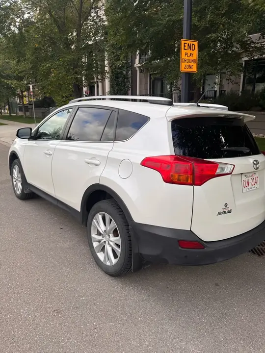 Toyota Rav4 2013 photo 3