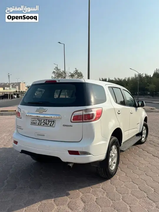 Chevrolet Trailblazer 2013 photo 3