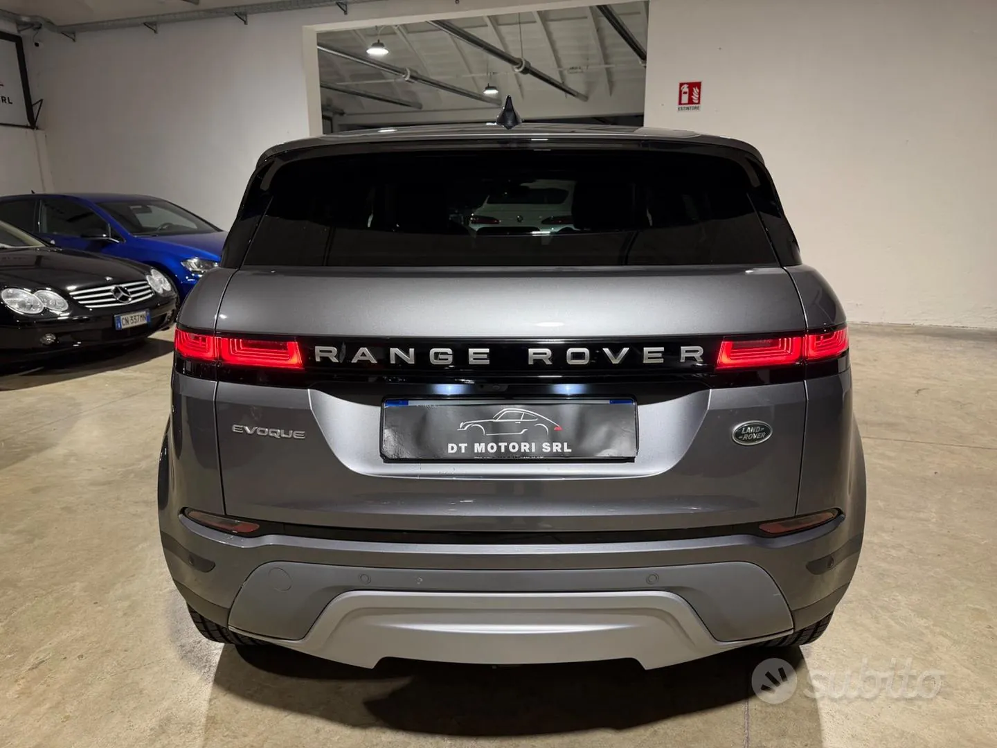 Land Rover Range Rover Evoque 2021 photo 4