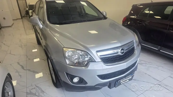 Opel Antara 2012 photo 2