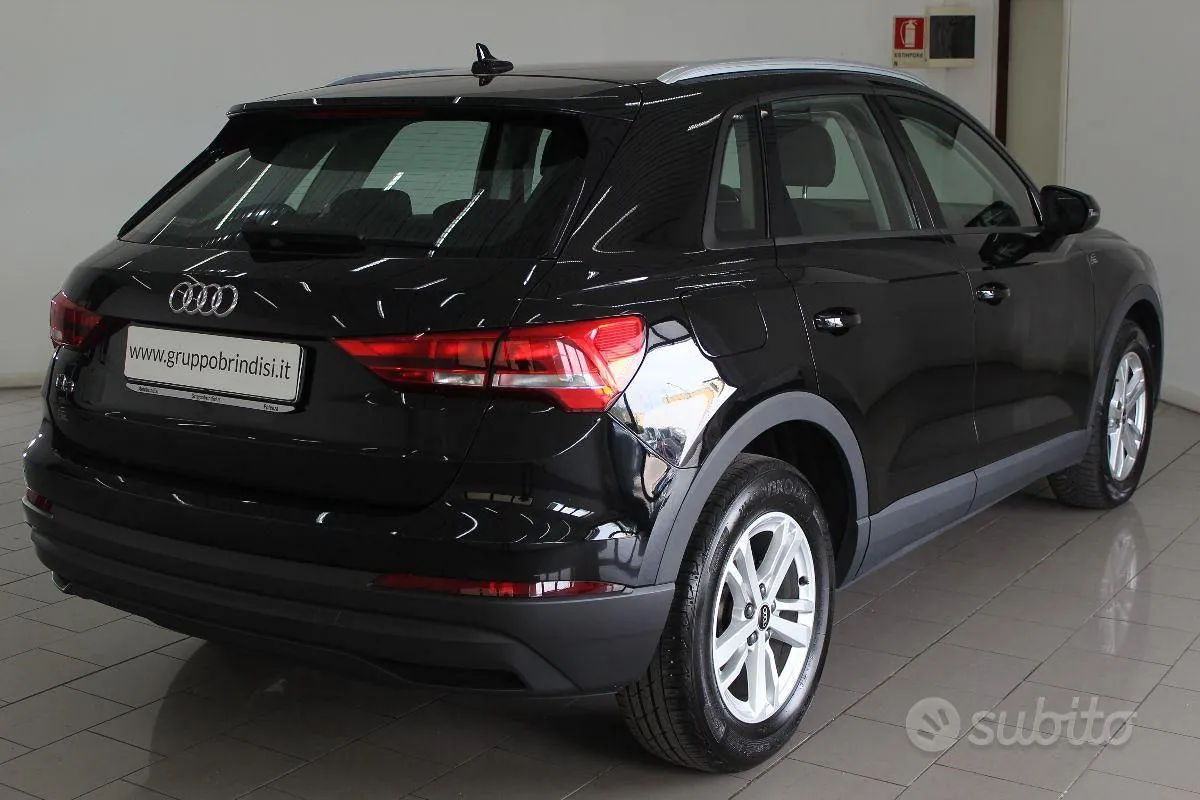 Audi Q3 2021 photo 4