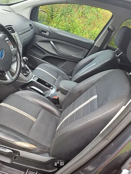 Ford Kuga 2009 photo 4