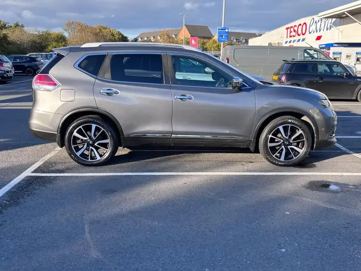 Nissan X-Trail 2016 photo 5