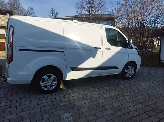 Ford Transit Custom 300L 2021 photo 3