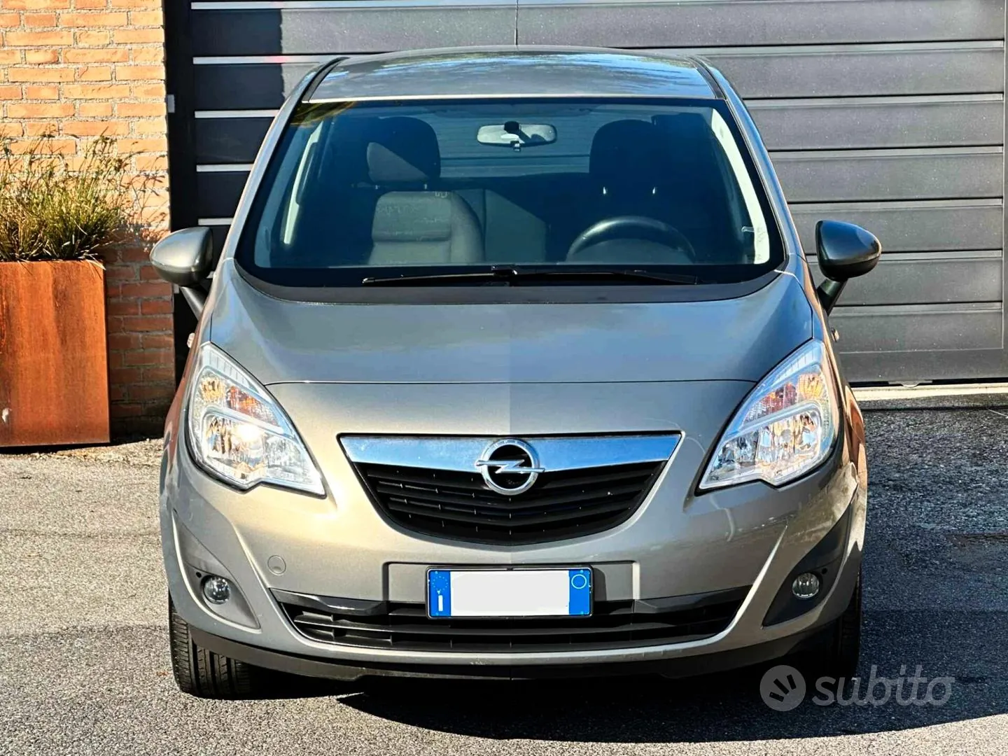 Opel Meriva 2011 photo 2