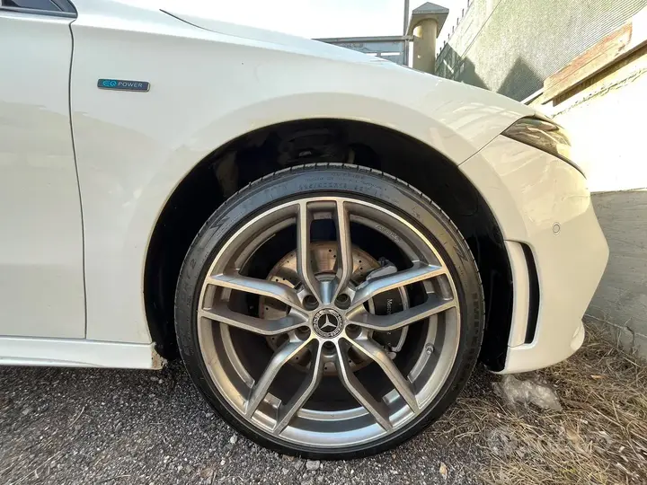 Mercedes-Benz A