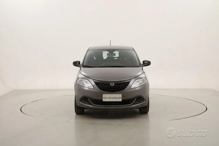 Lancia Ypsilon 2023 photo 2