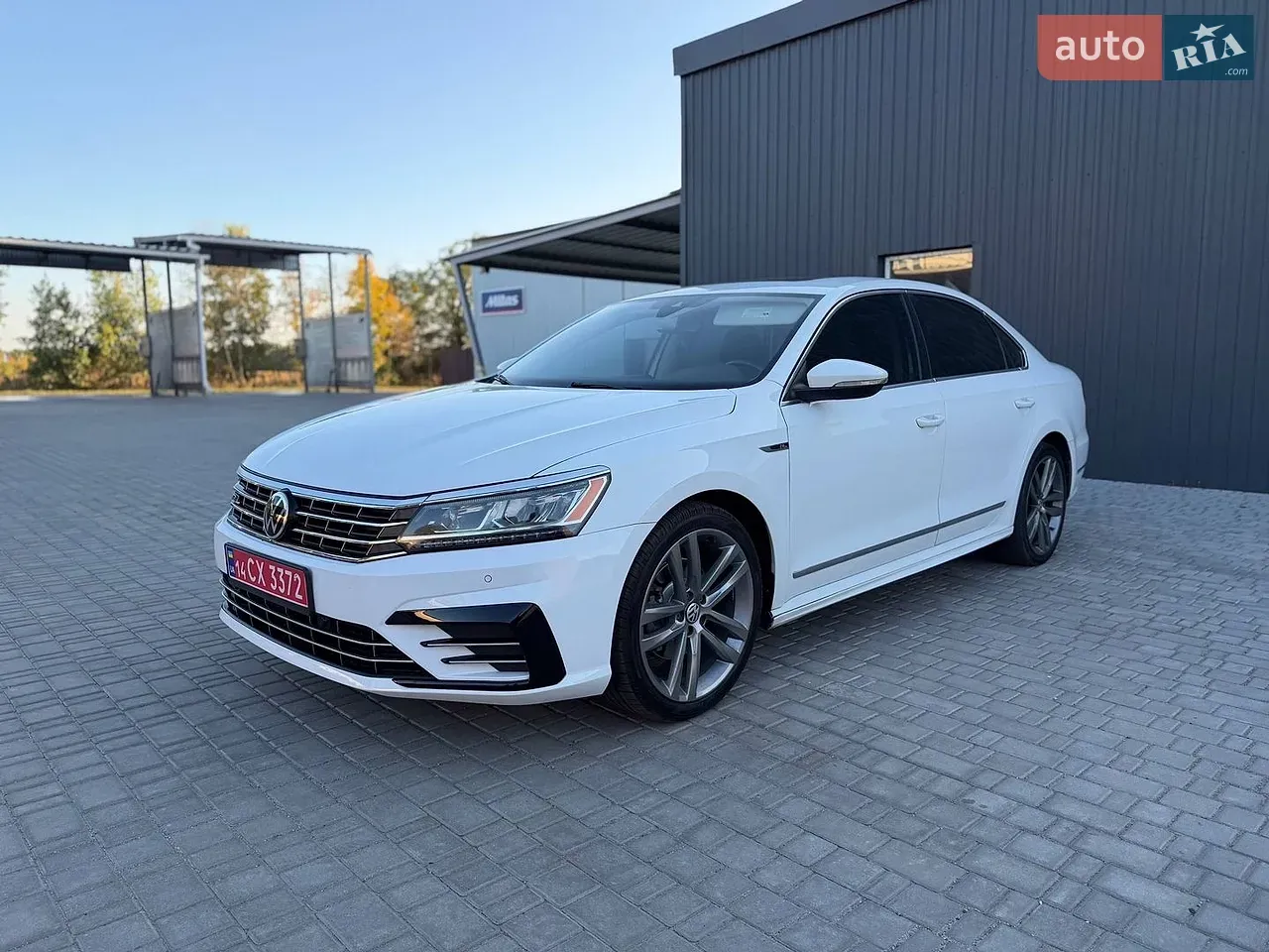 Volkswagen Passat 2019 photo 3