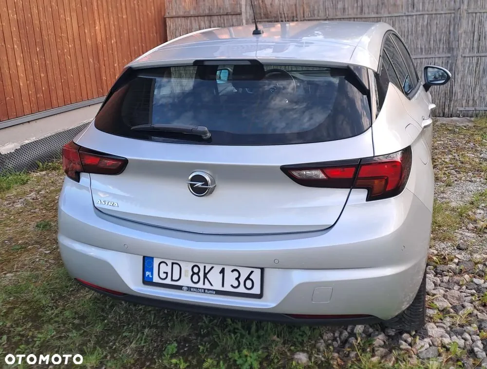 Opel Astra 2020 photo 3