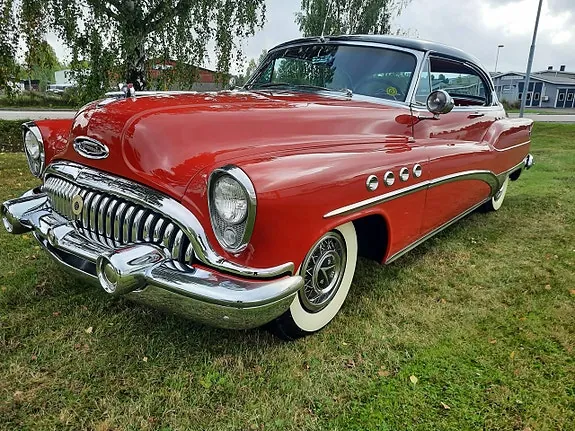 Buick Roadmaster 1953 photo 2