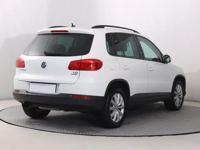 Volkswagen Tiguan 2015 photo 4