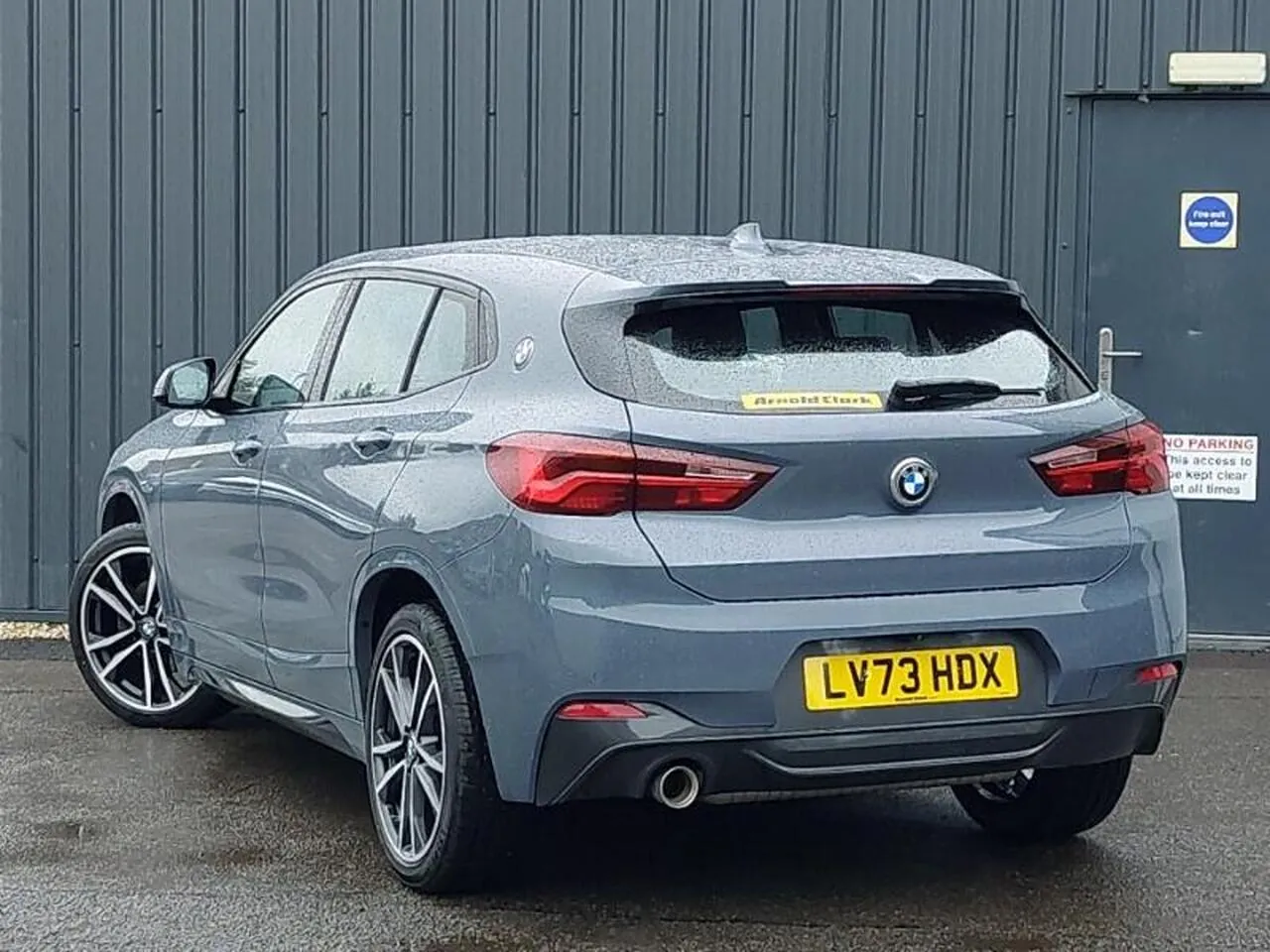 BMW X2 2023 photo 2