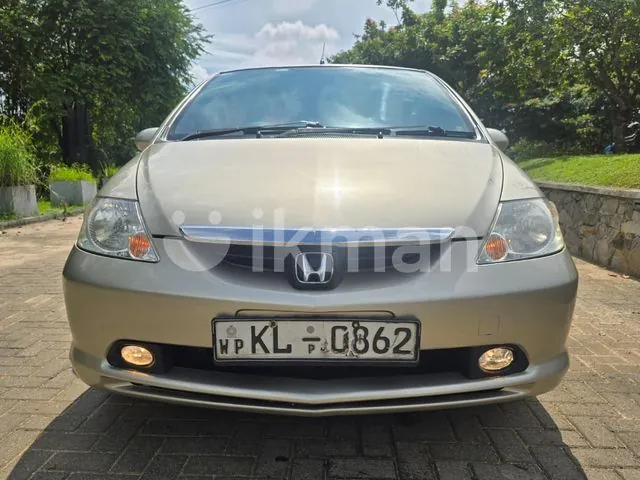 Honda City 2004 photo 2
