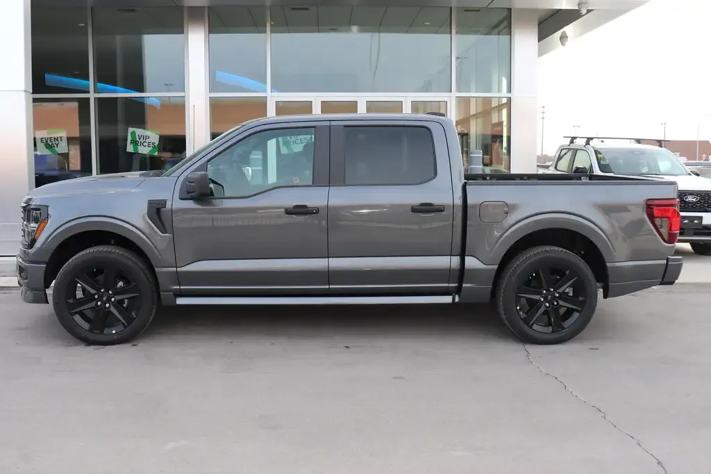 Ford F-150 2026 photo 3