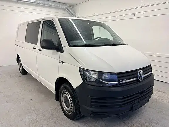 Volkswagen Transporter 2017 photo 2