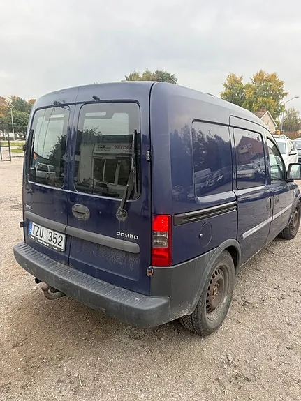 Opel Combo 2004 photo 4