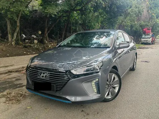 Hyundai Ioniq
