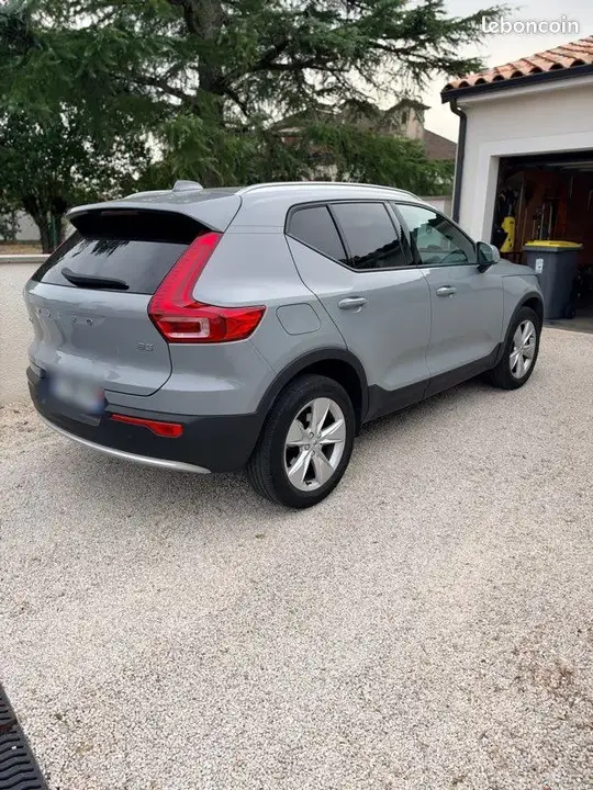 Volvo Xc40 2024 photo 3