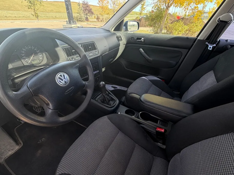 Volkswagen Golf 2005 photo 3