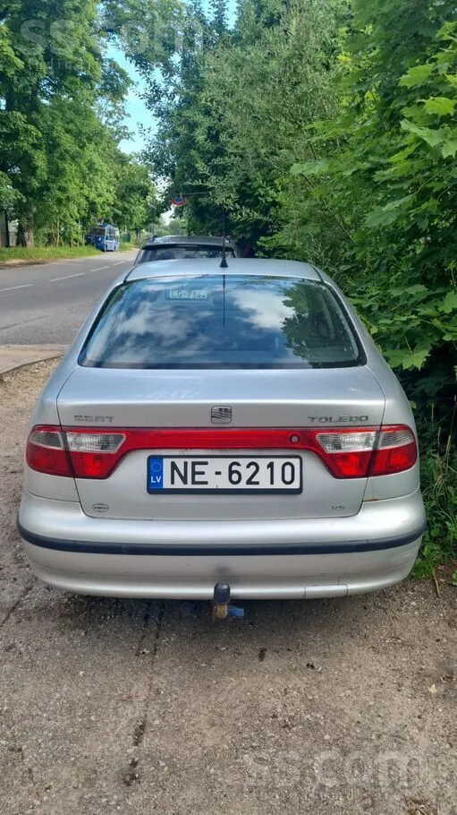 Seat Toledo 2003 photo 4