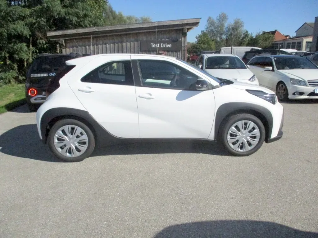 Toyota Aygo 2026 photo 2