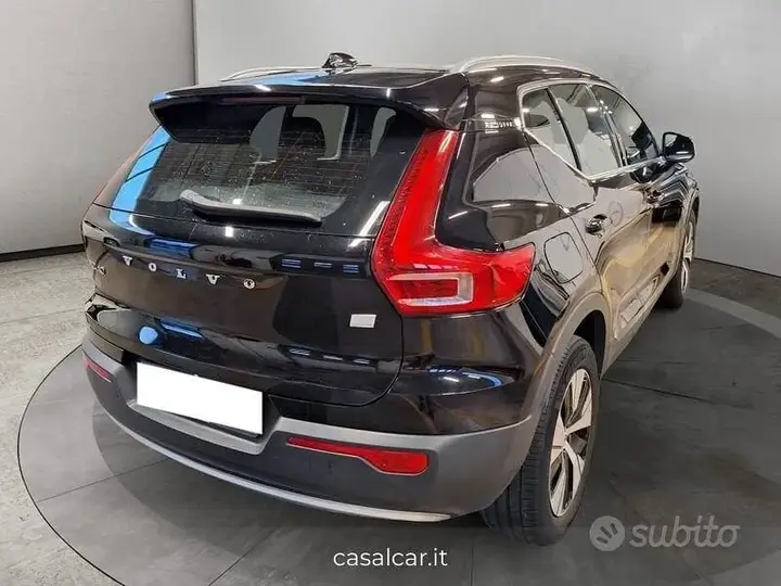 Volvo Xc40 2021 photo 2