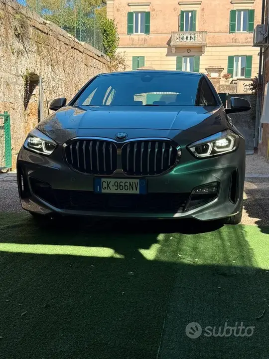 BMW 118D 2022 photo 3