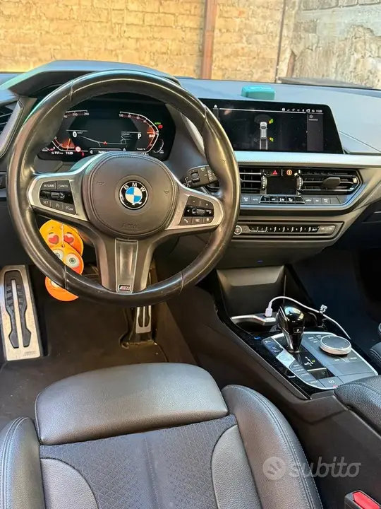 BMW 118D 2022 photo 5