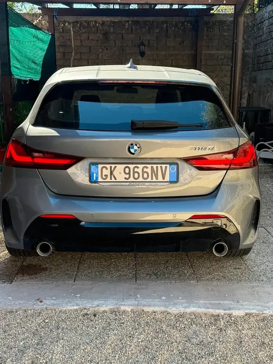 BMW 118D 2022 photo 2