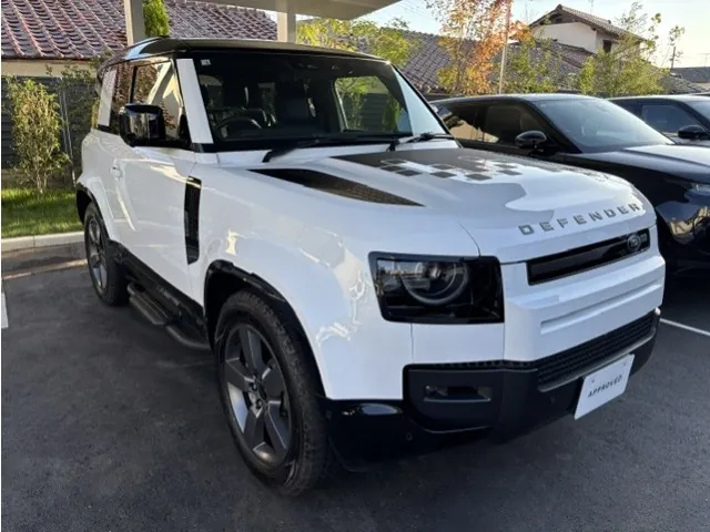 Land Rover Defender 90
