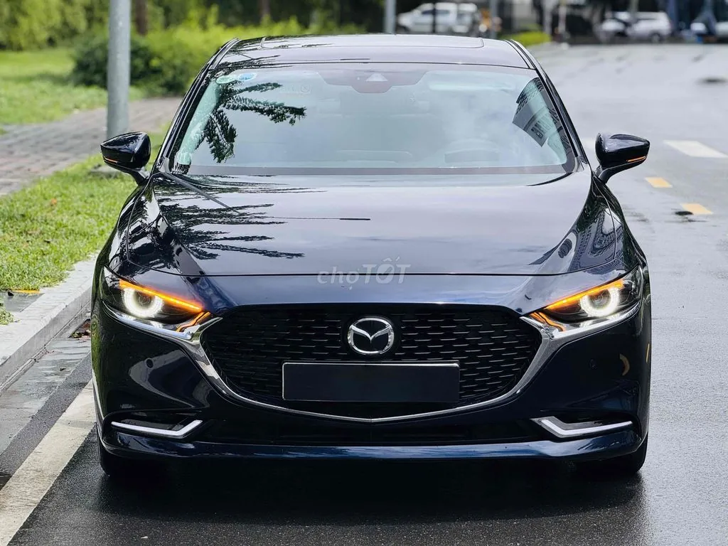 Mazda 3 2022 photo 3