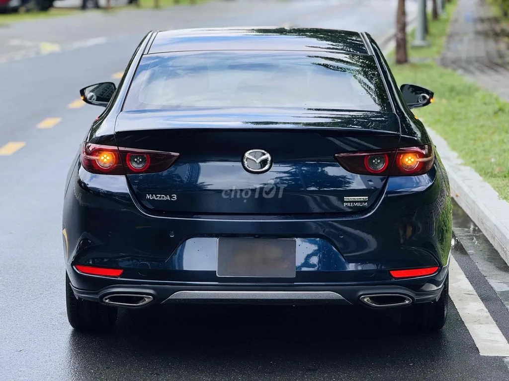 Mazda 3 2022 photo 5