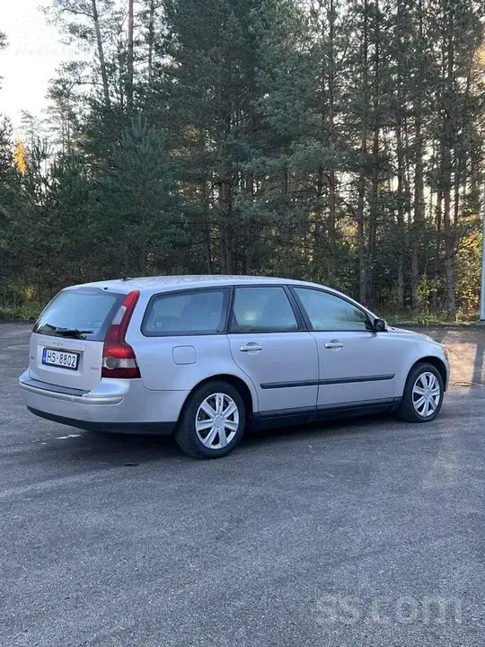 Volvo V50 2004 photo 3