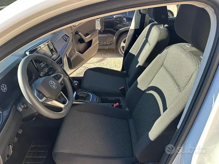 Volkswagen T-Roc 2023 photo 5
