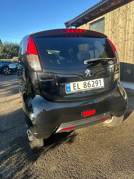 Peugeot Ion 2015 photo 3