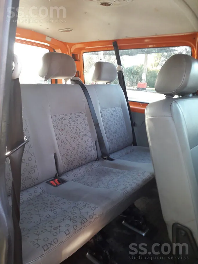 Volkswagen T5 2002 photo 5