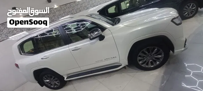 Toyota Land Cruiser 2023 photo 4