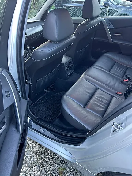 BMW 520I 2004 photo 3