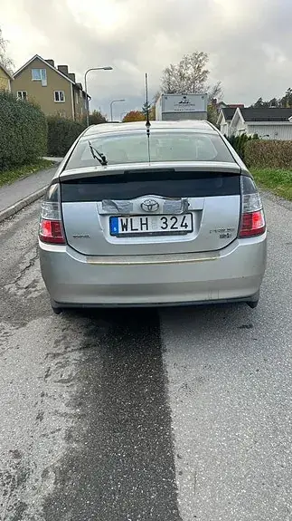 Toyota Prius 2004 photo 4