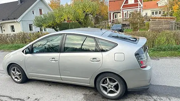 Toyota Prius 2004 photo 5