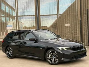 BMW 320E