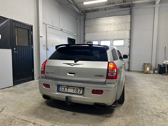 Chrysler 300C 2010 photo 5