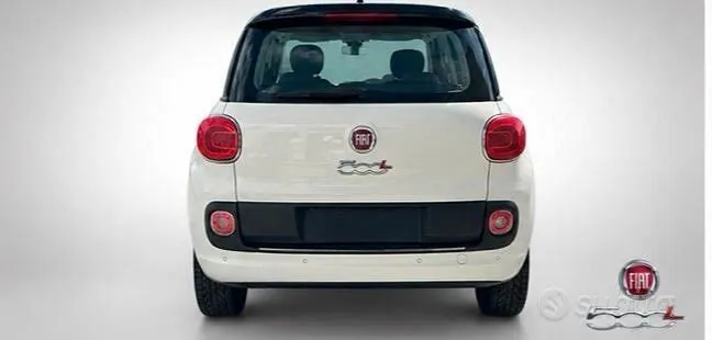 Fiat 500L 2012 photo 4