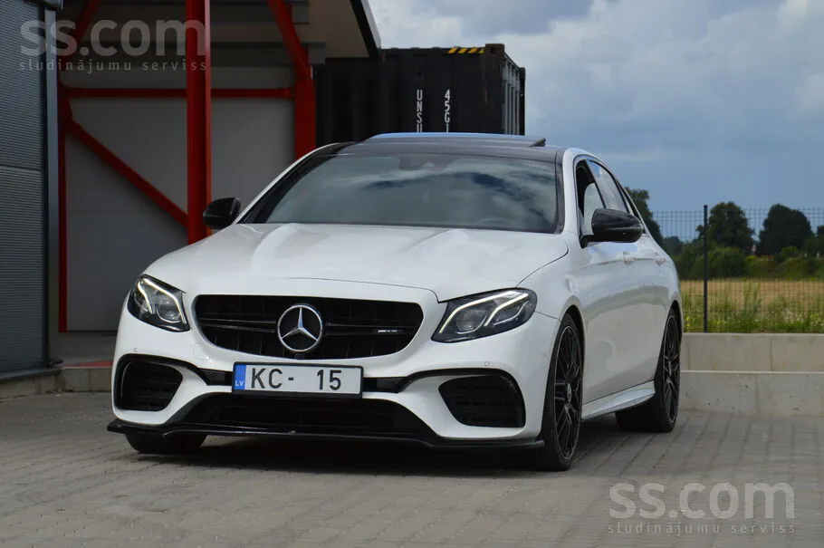 Mercedes-Benz E350 2016 photo 2