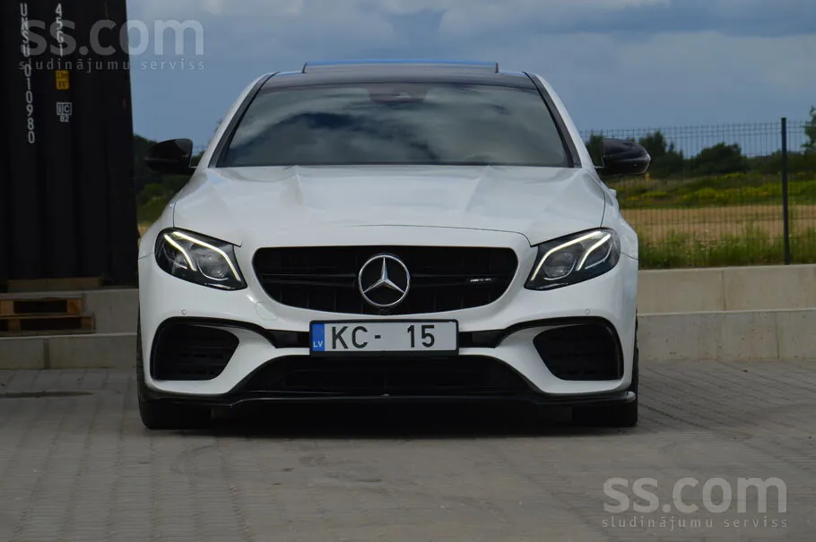 Mercedes-Benz E350 2016 photo 3